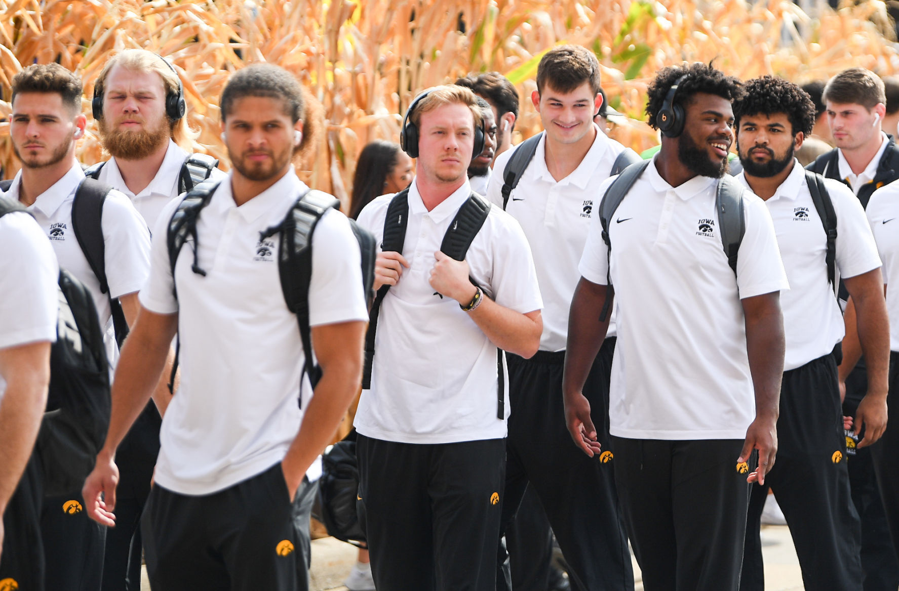 100921-qc-spt-iowa-fball-003